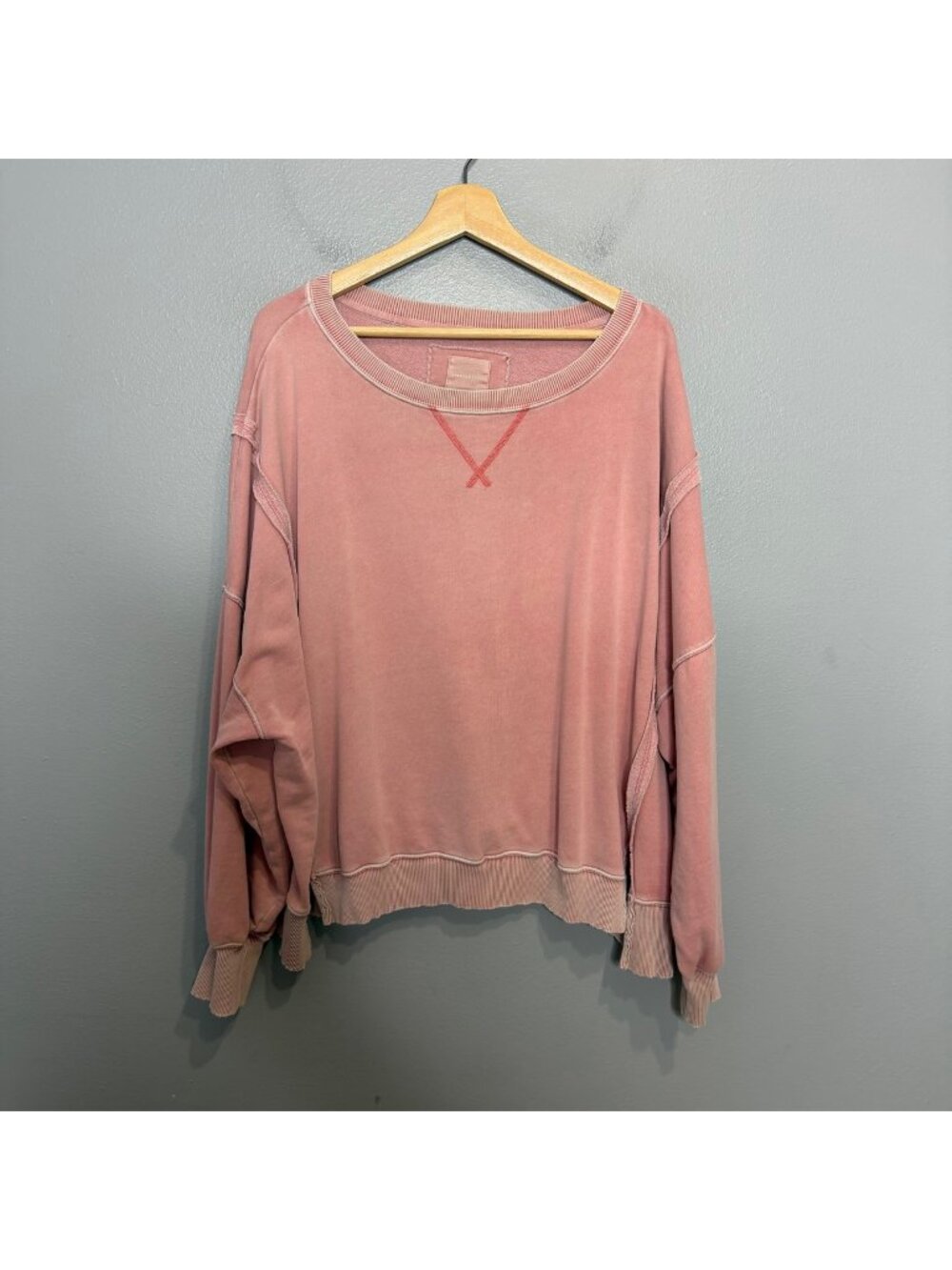 AMERICAN EAGLE oversized crew neck sweatshirt size M